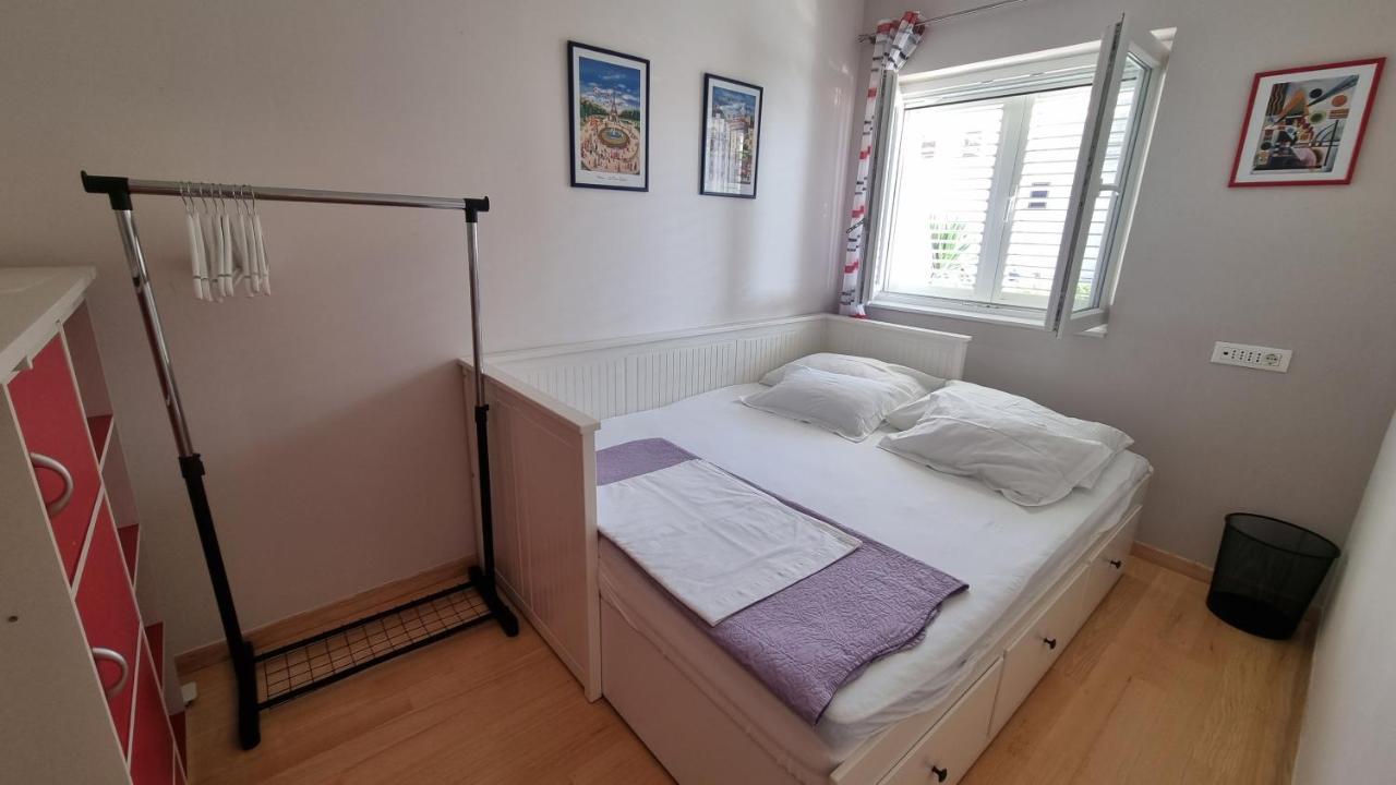 Leilighet Apartman Naranca- With 2 Bedrooms *