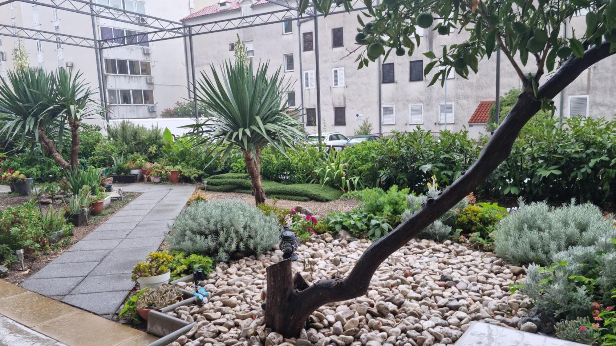 Apartman Naranca- With 2 Bedrooms Makarska